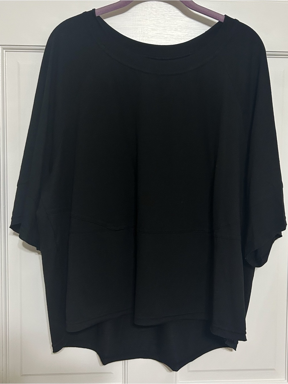 Black Women's Relaxed Short Sleeve Top